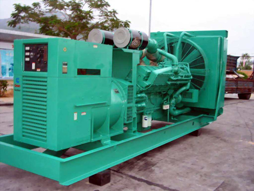 博兴24kw康明斯柴油发电机组